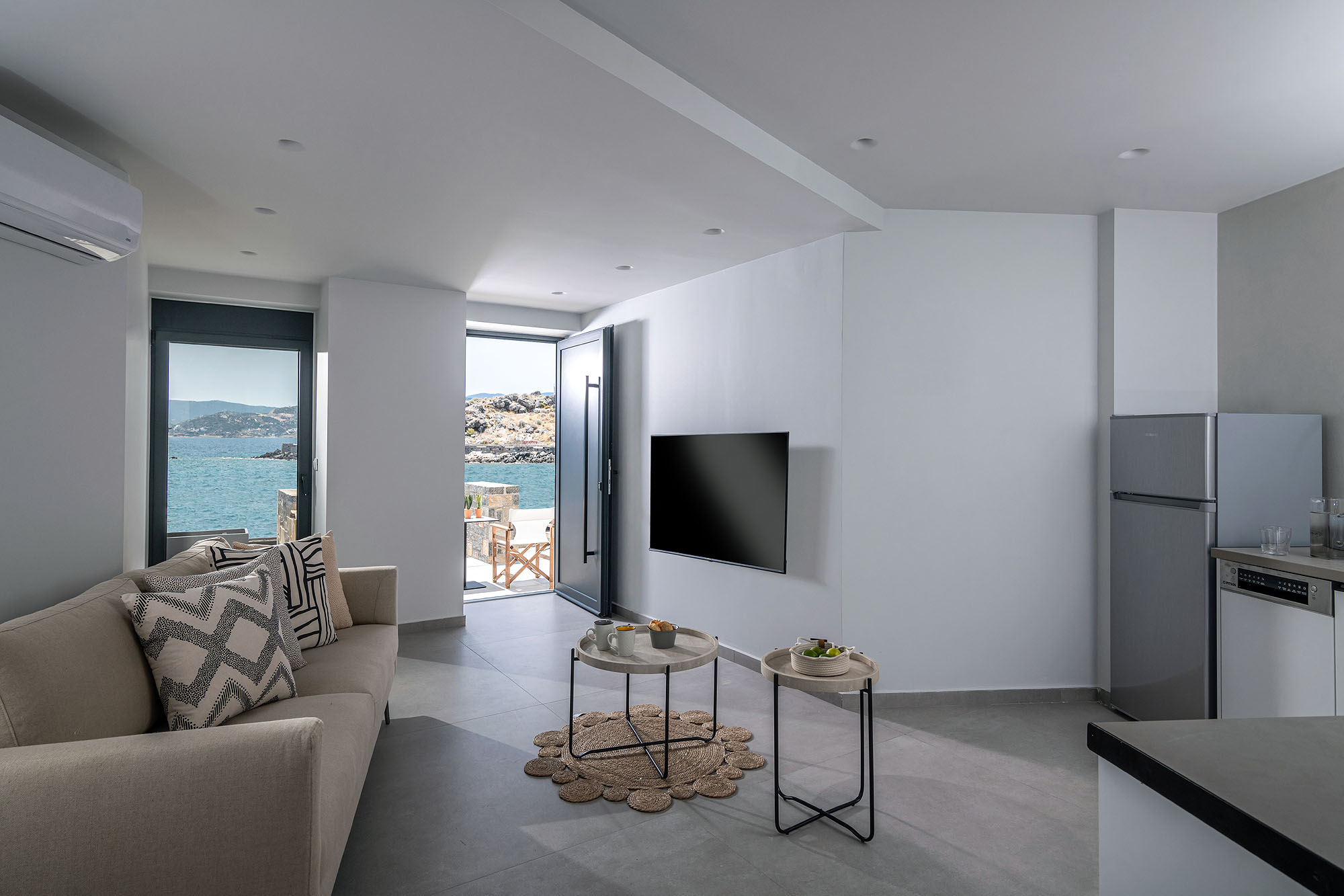 salty sea suites